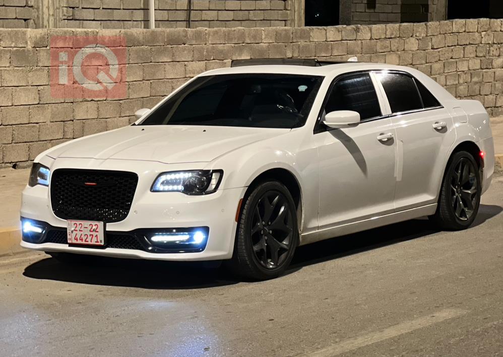 Chrysler 300